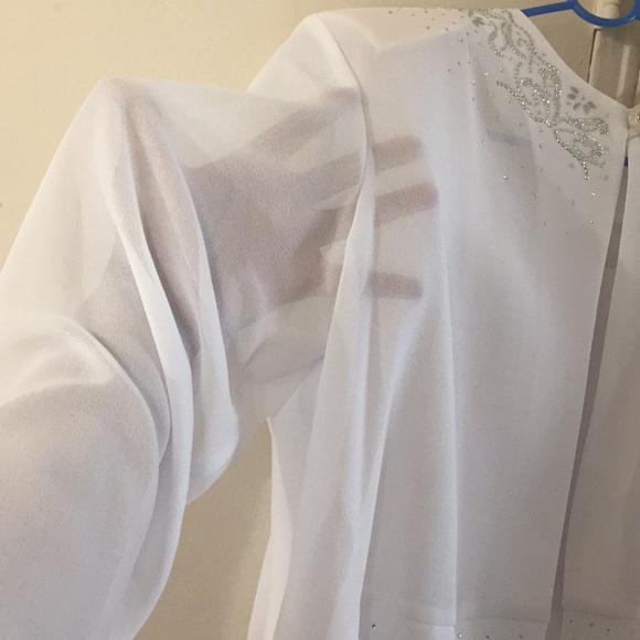 Dress to Impress White 3pc First Sunday Dress Suit - Picture 4 of 8